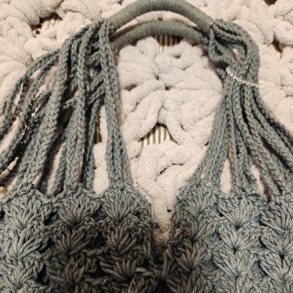 Nwot Free people studded Drawstring crochet bag with extra pouch - Picture 8 of 15